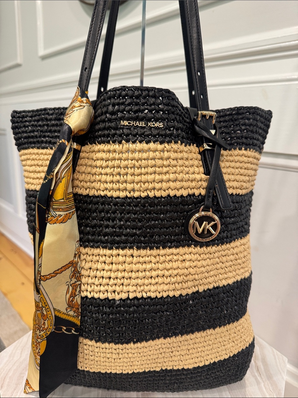 Michael Kors Bag Quinn Large Striped North South Crochet Woven Straw Beach Bag - Picture 4 of 17